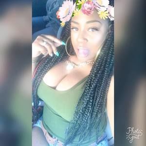 Meet your Posher, Torri